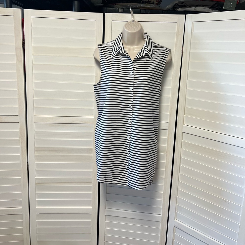 Chico’s sleeveless blouse.